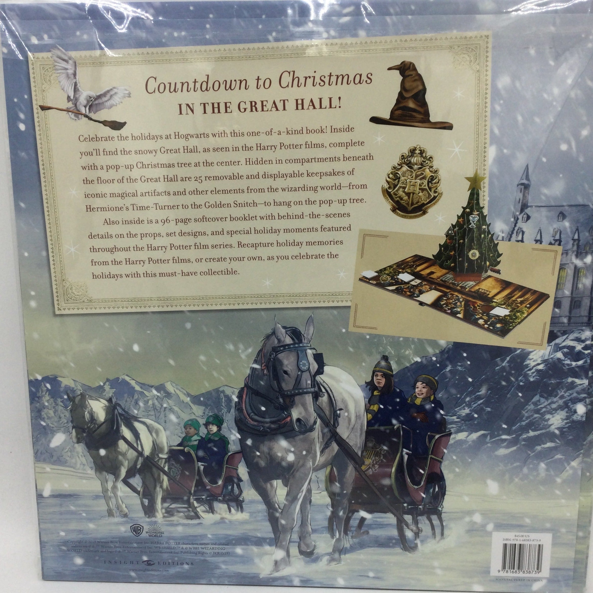 Book, A Hogwarts Christmas Pop-Up from the Films of Harry Potter