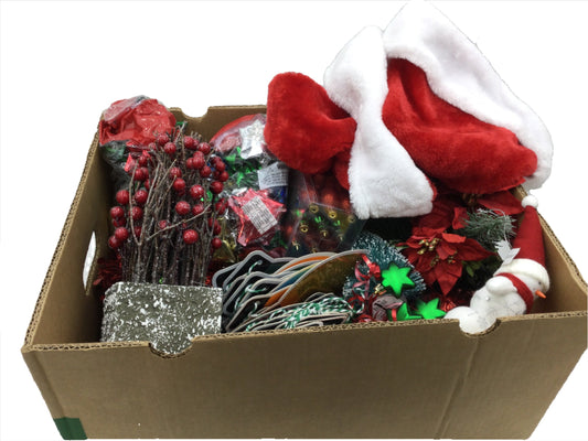 Christmas Decor: Assorted Box