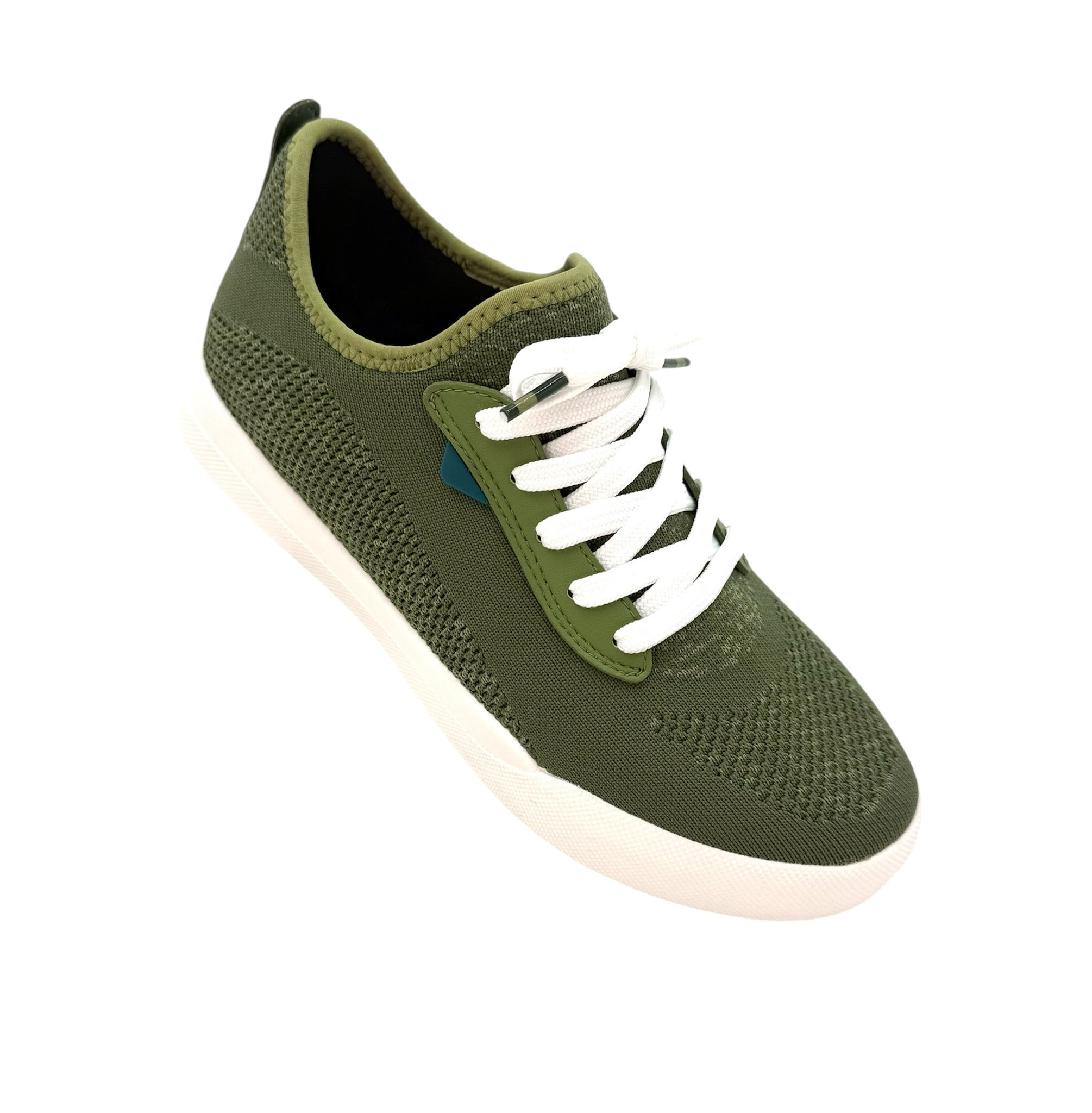 Pallet: Vessi Casual Shoes, Waterproof. Assorted Sizes and Styles