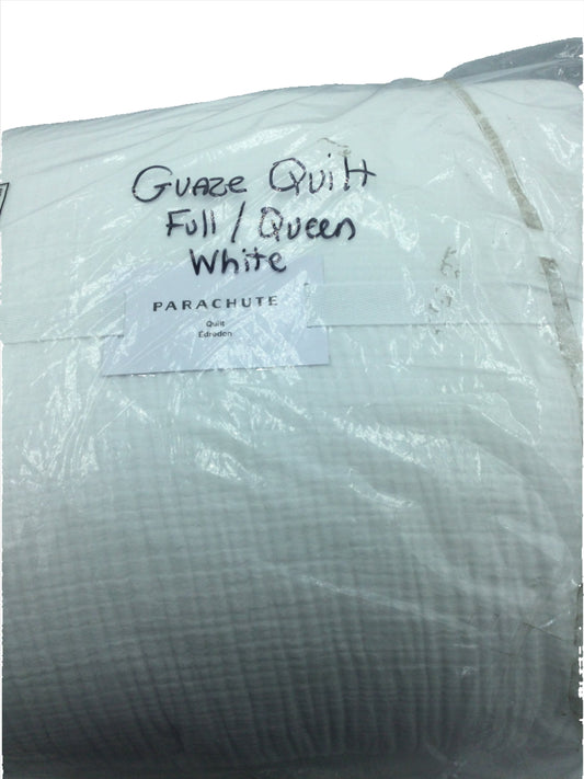 Quilt Full/Queen, Assorted colors, Parachute Brand